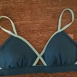 Aerie size large blue bra.